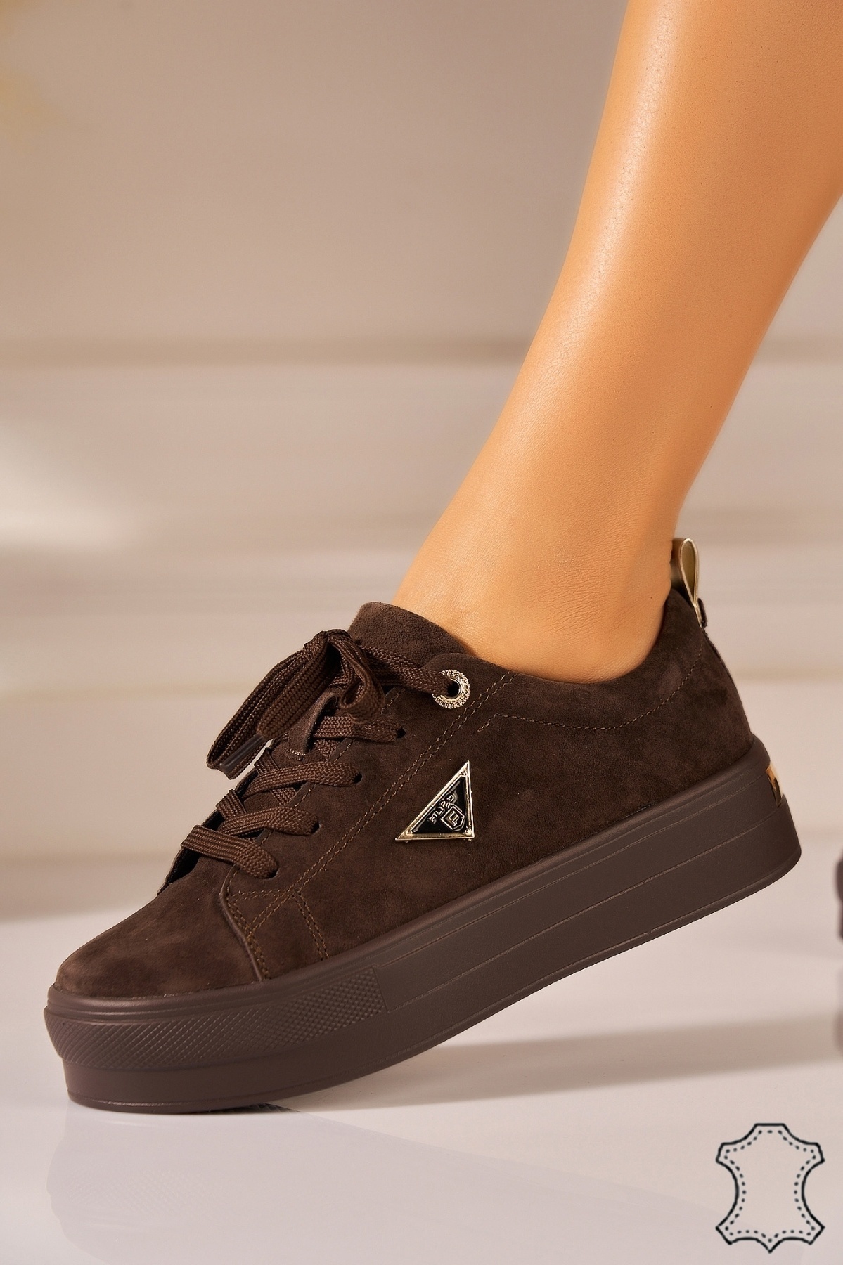 Adidasi Piele Naturala Intoarsa Maro Radha