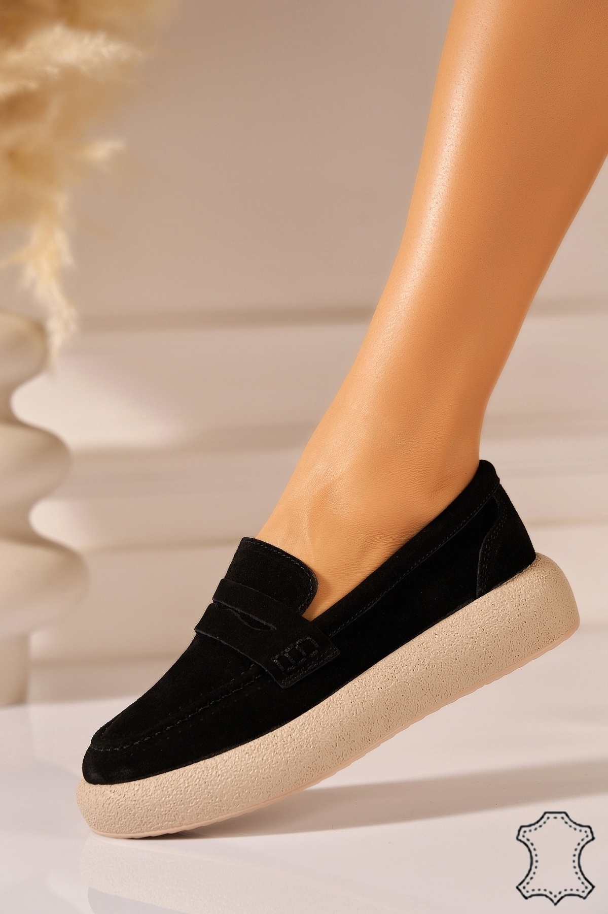 Mocasini dama Piele Naturala Intoarsa Negri Luella