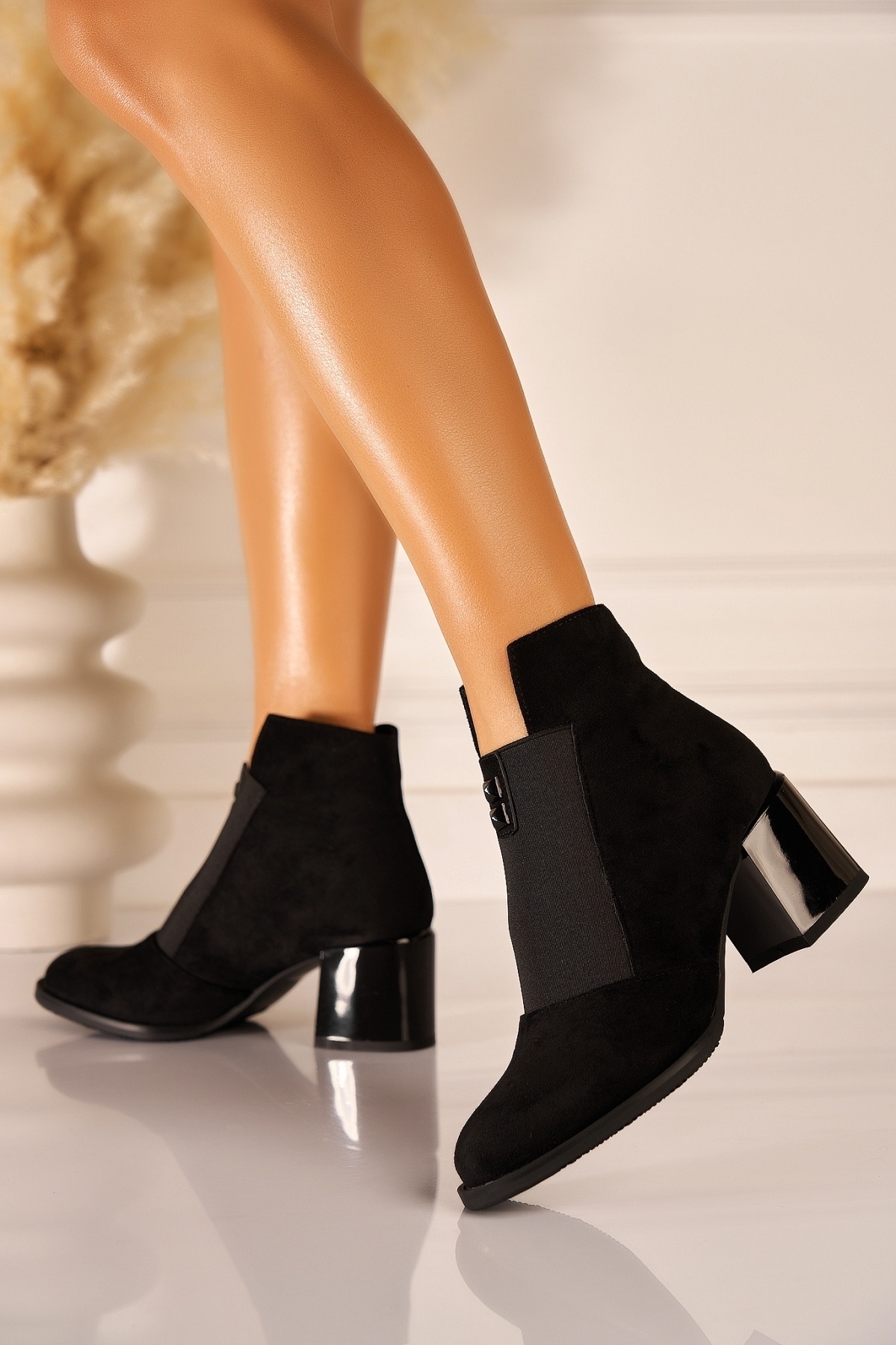 Botine dama Imblanite Negre din Piele Ecologica Intoarsa Deetya