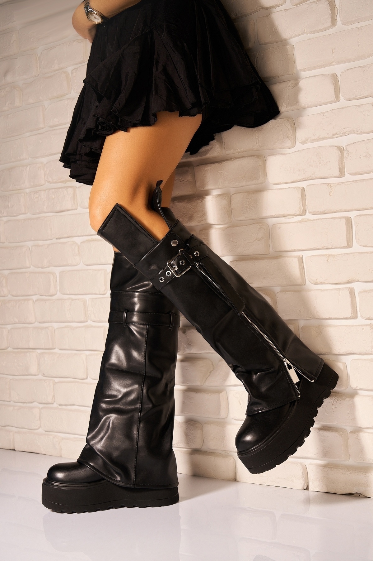 Cizme Dama cu Platforma Negre din Piele Ecologica Ailsa