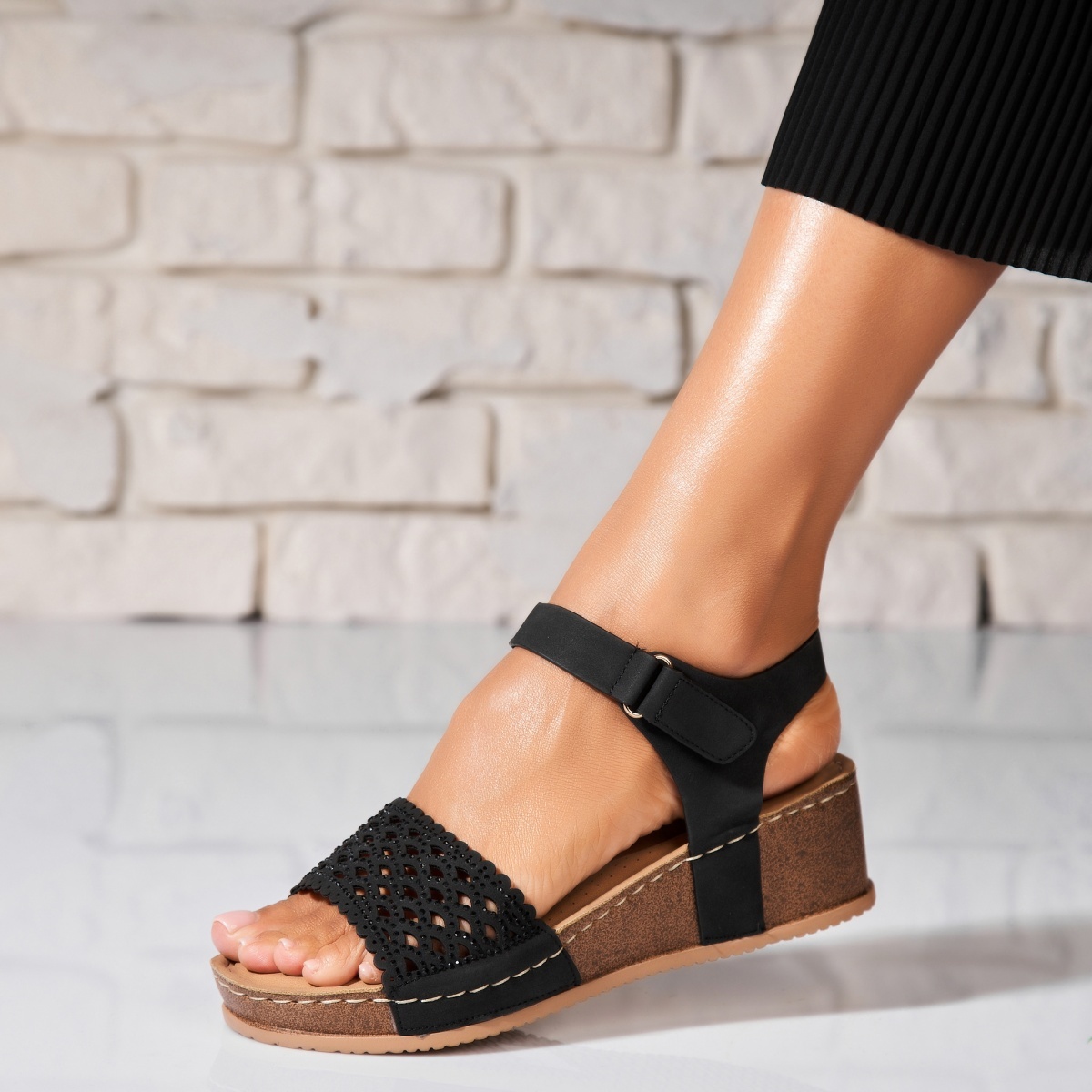 Sandale dama cu platforma Negre din Piele Ecologica Sylver