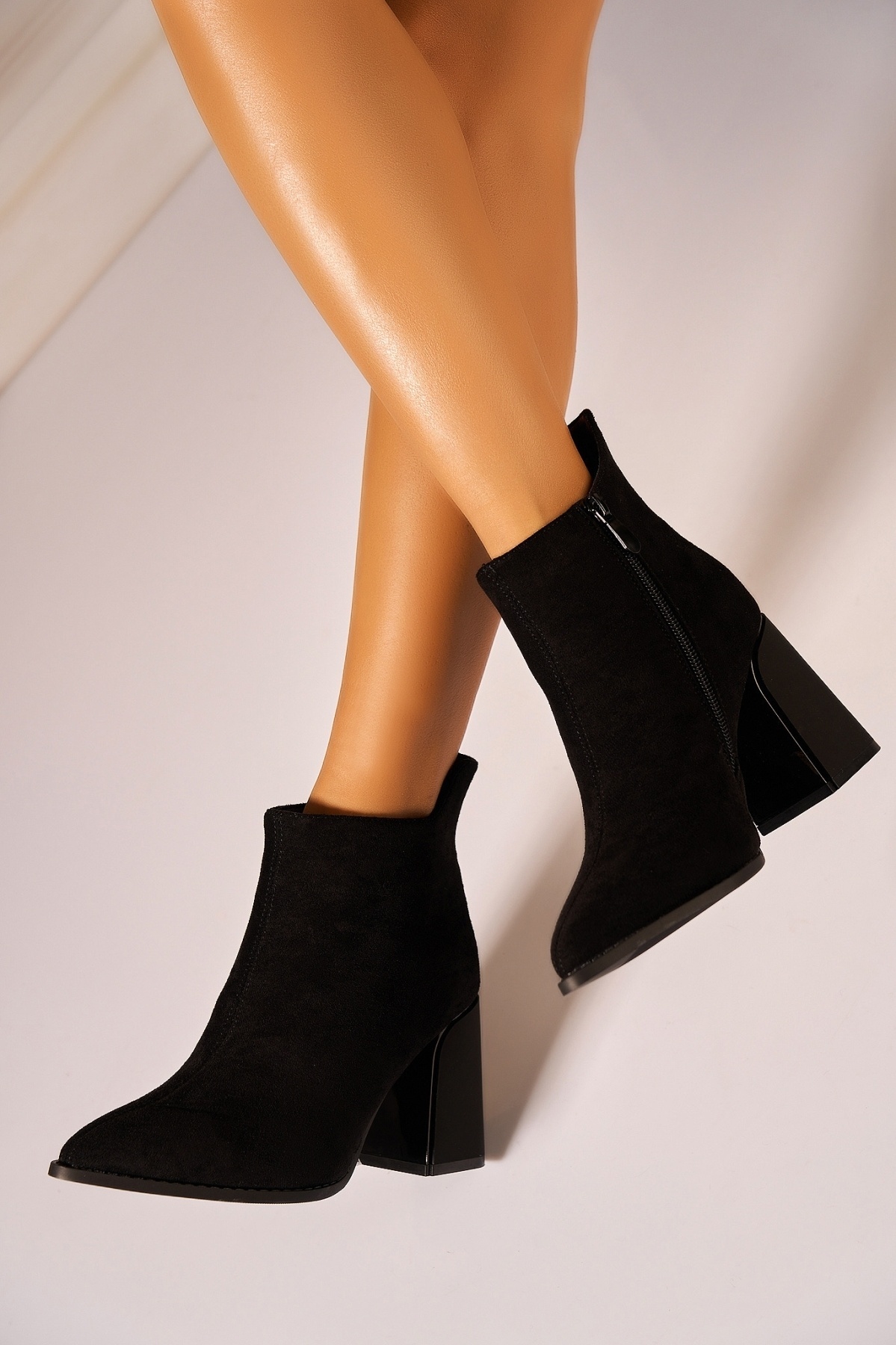 Botine dama Imblanite Negre din Piele Ecologica Intoarsa Whitney