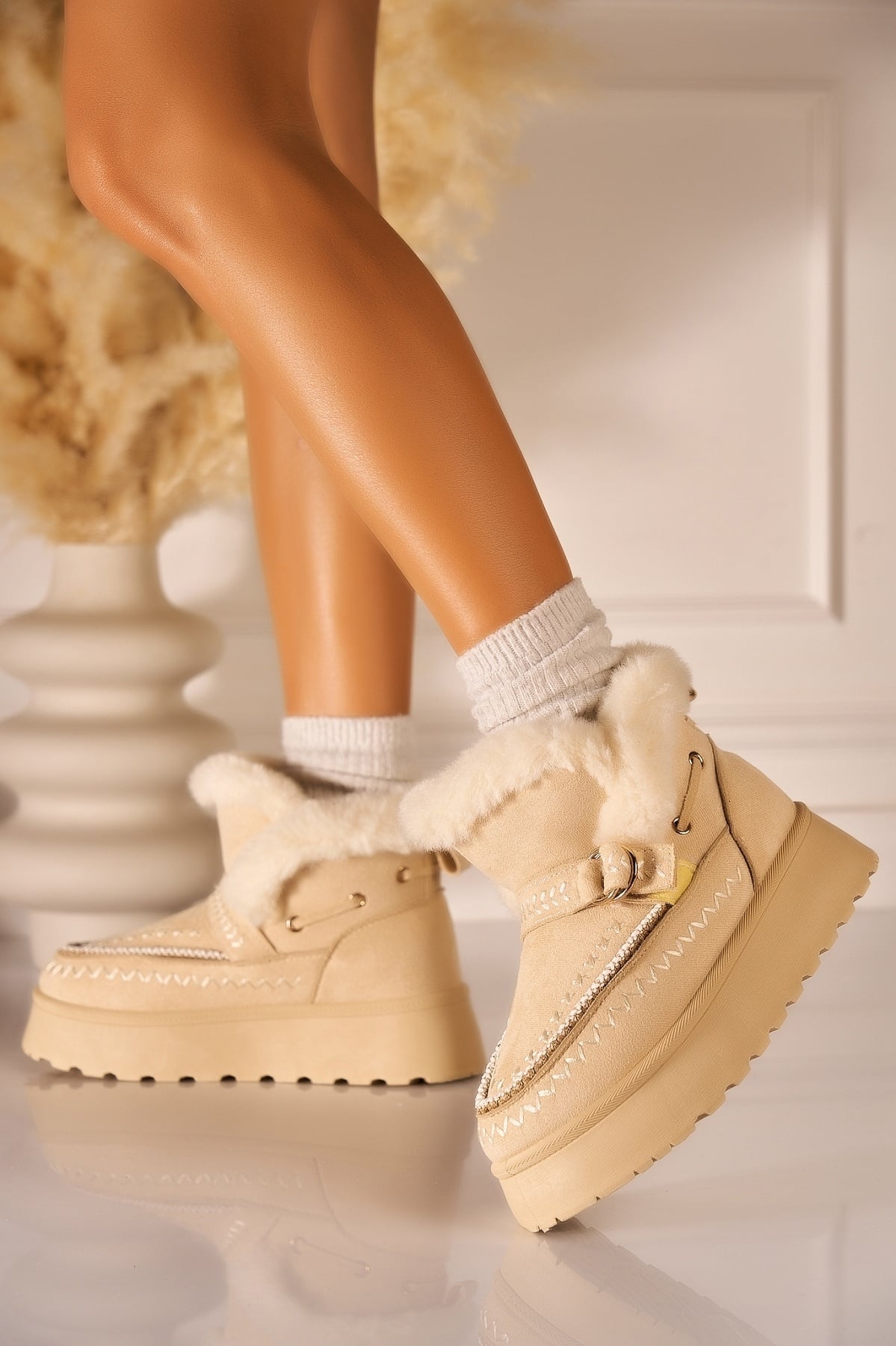 Cizme Dama Imblanite Bej din Piele Ecologica Intoarsa Reonaz