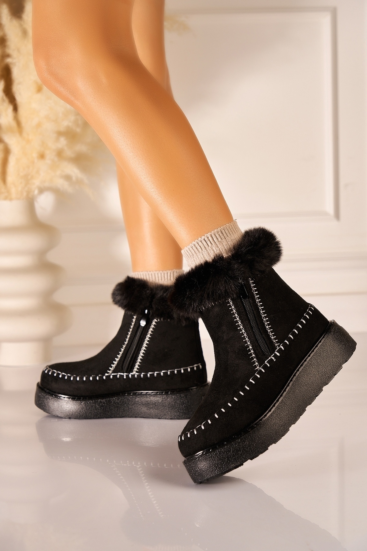 Cizme Dama Imblanite Negre din Piele Ecologica Intoarsa Leanany