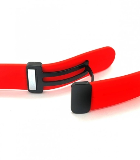Curea roșie silicon, inchidere magnetica pentru smartwatch 22mm - Img 2