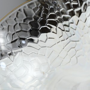 Bol servire in forma de inima, margini aurii, 21 cm - Img 2