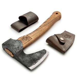 Secure compacta forjata manual AX6 BeaveCraft, lama otel carbon 90 mm, maner din lemn de frasin, teaca din piele de vaca - Img 2