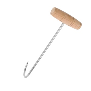 Carlig inox pentru carne cu maner din lemn