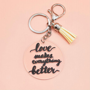 Breloc Love Makes Everything Better minimalist