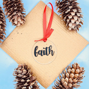 Decoratiune de Craciun acrilica hand-made pentru brad Peace, Faith, Joy