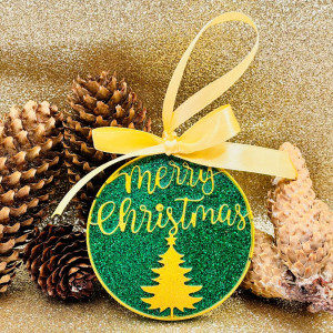 Decoratiune de Craciun hand-made din rasina epoxidica Rudolph - verde