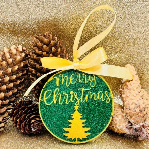 Decoratiune de Craciun hand-made din rasina epoxidica Rudolph - verde