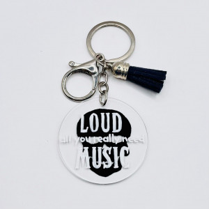 Breloc acrilic pictat manual Loud Music