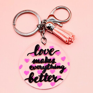 Breloc Love Makes Everything Better