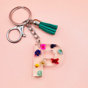 Breloc personalizat hand-made din rasina epoxidica It's Flower Time!