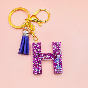 Breloc personalizat hand-made din rasina epoxidica Purple Rain