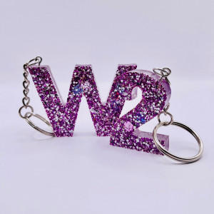 Breloc personalizat hand-made din rasina epoxidica Purple Rain