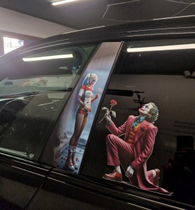 Stickere geam si stalp joker