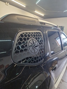 Stickere Geamuri Dacia Duster