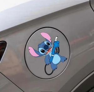 Sticker Auto Capac Rezervor Stitch 