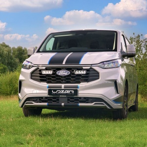 Set de proiectoare auxiliare Ford Transit Custom Sport (2024+), Lazer Triple-R 750, 2 x Triple-R 750 GEN2 (cu lumină de poziție)