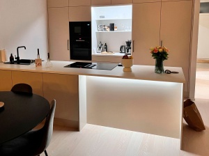 Kit de bandă LED pentru mobilier AGGE - profile albe - Kit complet, 4000K / 200 cm