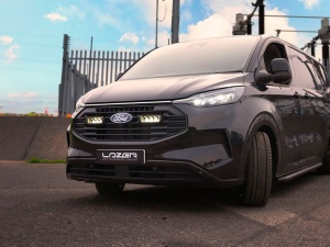 Kit de bare LED Ford Transit Custom (2024+), 2 x Lazer Triple-R 750, 2 x Triple-R 750 GEN2 (lumină de poziție)