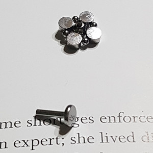 Piercing Damă din Inox chirurgical 316L — Argintiu cu cristal - Img 3