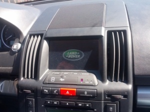 NAVIGATIE ANDROID 4.4.4 DEDICATA LAND ROVER FREELANDER 2 INTERNET WIFI MIRORR LINK WAZE USD SD PLAYER GPS CARKIT MONTAJ CALIFICAT IN TOATA TARA - Img 19