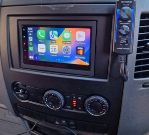 Player Multimedia 2DIN Unit Pioneer SPH-DA160DAB 6.8 " Touchscreen USB GPS Bluetooth Android Auto si USB Mirroring pentru Android Apple Carplay DAB/DAB+ Digital Radio