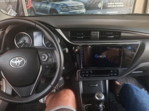 Navigatie dedicata Edonav Toyota Auris Corolla 2017-2018 A-auris-2017 Ecran Qled, 2+32GB, USB, Bluetooth, Wifi, Carplay Wireless, Model KIT-auris-2017+EDT-E209v2