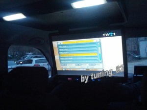 PLAFONIERA AUTO CU MONITOR LCD 17 '' USB / SD PLAYER 2 INTRARI VIDEO SI MODULATOR FM ! MONTAJ CALIFICAT IN TOATA TARA ! - Img 9