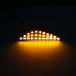 Set 2 Semnalizari Aripa LED clare pentru X3 F25, X5 E70, X6 E71 - BTLL-242S