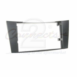 Connects2 CT24MB11 kit rama 1DIN MERCEDES E Class