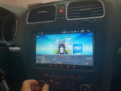 NAVIGATIE CARPAD ANDROID 10 DEDICATA VW SKODA SEAT ECRAN IPS 9'' CAPACITIV 2GB RAM INTERNET 3G WIFI DVR GPS WAZE CARKIT BLUETOOTH MIRROR LINK MODEL PREMIUM CAMERA MARSARIER BONUS!