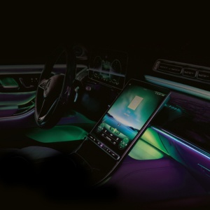 Lumini Ambientale dedicate trimuri usi picioare Mercedes B GLB GLA pe sistemul original sau telefon AMB-ME-W247-01 - Img 3