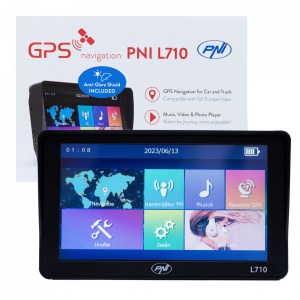 Sistem de navigatie GPS PNI L710 cu parasolar, 7 inch, 800 MHz, 256MB DDR, 16GB memorie interna, FM transmitter, cu doua alimentatoare auto incluse