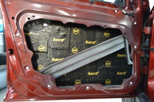 INSONORIZANT PREMIUM AUTO STP AERO BULK PACK, 12 folii, 750x500 mm, 2.3MM, 4.5M2 - Cel mai eficient și ușor!