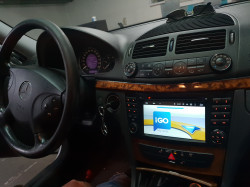 NAVIGATIE ANDROID 9.0 DEDICATA MERCEDES-BENZ E CLASS W211 CLS W219 ECRAN IPS 7'' 32GB 2GB RAM INTERNET 3G WIFI QUAD-CORE GPS WAZE DVR CARKIT BLUETOOTH MIRROR LINK MODEL PREMIUM EDOTEC EDT-G090
