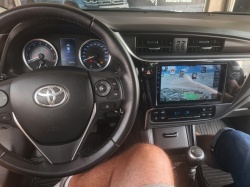 NAVIGATIE CARPAD ANDROID DEDICATA TOYOTA COROLLA 11 AURIS E180 2016-2019 ECRAN IPS 9" CAPACITIV INTERNET WIFI PROCESOR QUAD CORE 1GB RAM 16GB MEMORIE INTERNA SUNET DSP DVR CARKIT BLUETOOTH MIRRORLINK GPS WAZE MODEL KIT-AURIS+EDT-M100