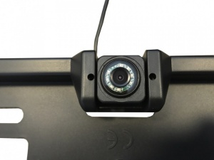 Sistem de parcare 2 in 1 pe suport de numar cu camera de marsarier si 2 senzori de parcare incorporati CS425