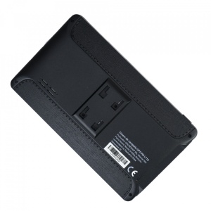Sistem de navigatie GPS PNI L710 cu parasolar, 7 inch, 800 MHz, 256MB DDR, 16GB memorie interna, FM transmitter, cu doua alimentatoare auto incluse
