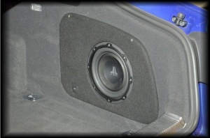 INCINTA INCHISA SUBWOOFER DEDICAT AUDI A5 8T SPORTBACK , 200 MM, 6L