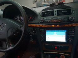 NAVIGATIE ANDROID 9.0 DEDICATA MERCEDES-BENZ E CLASS W211 CLS W219 ECRAN IPS 7'' 32GB 2GB RAM INTERNET 3G WIFI QUAD-CORE GPS WAZE DVR CARKIT BLUETOOTH MIRROR LINK MODEL PREMIUM EDOTEC EDT-G090