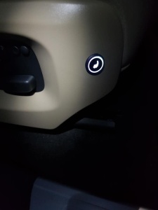 Kit Incalzire In Scaune Auto Universal Carbon Buton Rotund Push Slim 3 Trepte RGB Montaj Profesional In Toata Tara!
