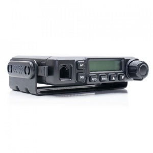Statie radio CB PNI Escort HP 6500, multistandard, 4W, AM-FM, 12V, ASQ, RF Gain, mufa de bricheta inclusa AM/FM comutati doar in banda EU