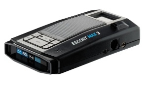 Detector de radar portabil Escort Max 3 International pentru radarele si pistoalele laser de ultima generatie, Conectivitate Bluetooth, Compatibilitate Apple CarPlay si Android Auto