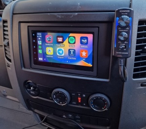 Player Multimedia 2DIN Unit Pioneer SPH-DA160DAB 6.8 " Touchscreen USB GPS Bluetooth Android Auto si USB Mirroring pentru Android Apple Carplay DAB/DAB+ Digital Radio
