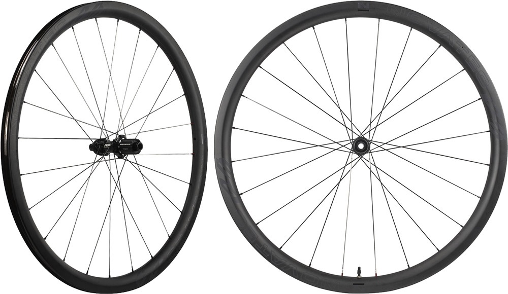 Novatec R3 Disc CL Pro Carbon Wheelset