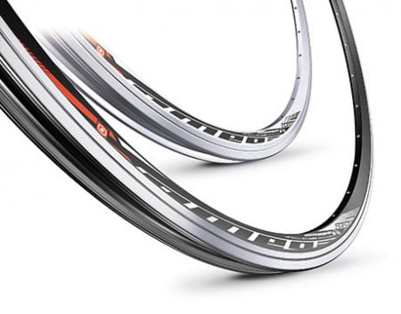 Janta MACH 1 OMEGA 28" - (700 x 13C) - 36H Negru